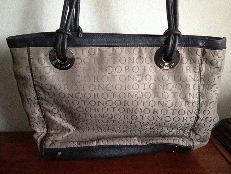 oroton duffle bag